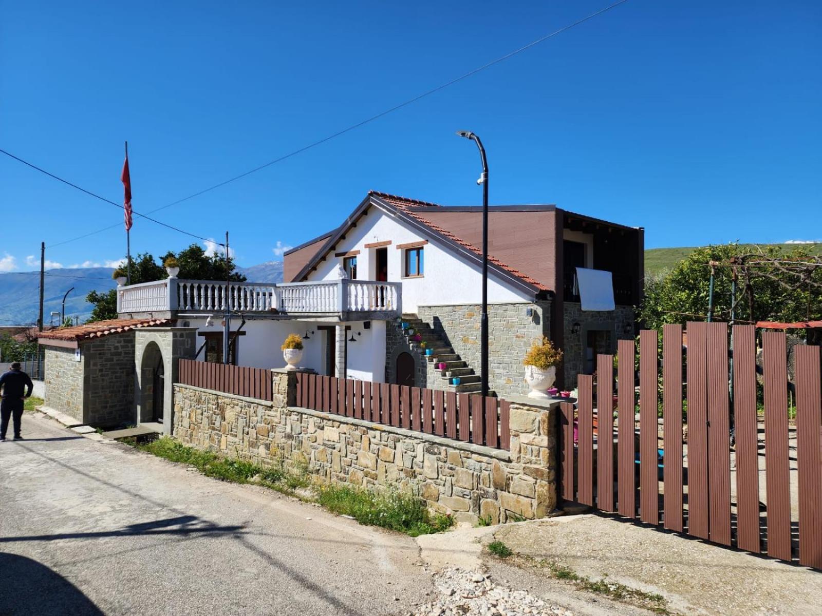 Villa Shuaipaj Saraqinishte Exterior foto